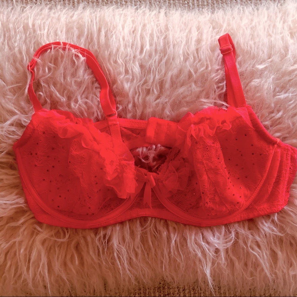 HotPink Wired Lace Undiz Bras Size90C.FR/ES GreatC
